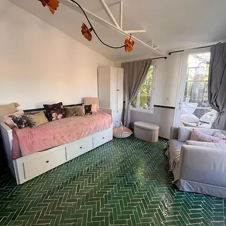 Maisonnette De Charme Independante Dans Propriete Prive & Jardin A Cimiez Gasthof *